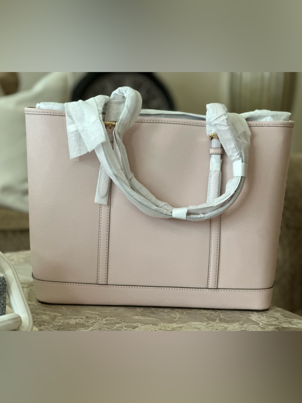 Michael Kors Blush Leather Tote with Gold Hardware NWT - Picture 4 of 5